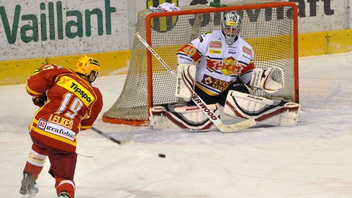 Napriek prehre stále prví